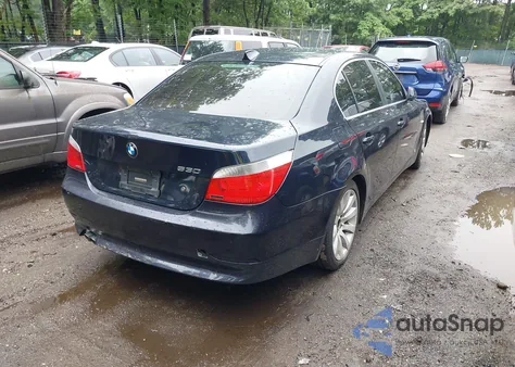 2007 BMW 530I из США, поврежденный, VIN WBANE73507CM54309